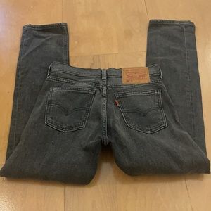 Levi size 27